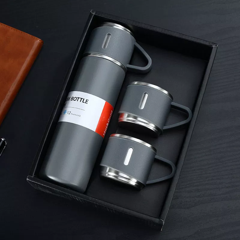 Stainless Steel Vacuum Thermal Flask Set with 3 cups-500ML t4trendz